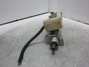 Foto de BOMBA FRENO BMW SERIE 3 COMPACTO (E36) 1.9 CAT (105 CV / 77 KW) referencia 34311163711 foto 6