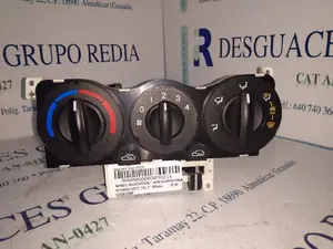 Foto de MANDO CALEFACCION / AIRE ACONDICIONADO HYUNDAI GETZ (TB) 1.1 12V CAT (63 CV / 46 KW) referencia 972501C000