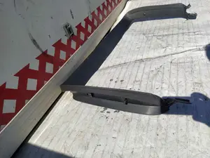 Foto de MOLDURA PORSCHE MACAN (95BA) referencia 95B867973B foto 5
