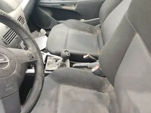 Foto de CONSOLA CENTRAL OPEL ASTRA H GTC 1.3 16V CDTI CAT (Z 13 DTH / L4I) (90 CV / 66 KW)