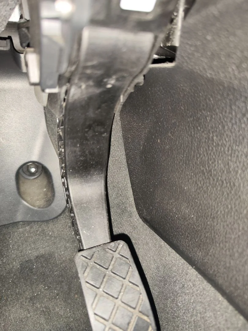 Foto de POTENCIOMETRO PEDAL AUDI Q5 FYG Híbrido 220 kW (2.0 Ltr. - 195 kW TFSI) (299 CV / 220 KW) referencia 8W1723140C