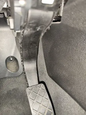 Foto de POTENCIOMETRO PEDAL AUDI Q5 FYG Híbrido 220 kW (2.0 Ltr. - 195 kW TFSI) (299 CV / 220 KW) referencia 8W1723140C