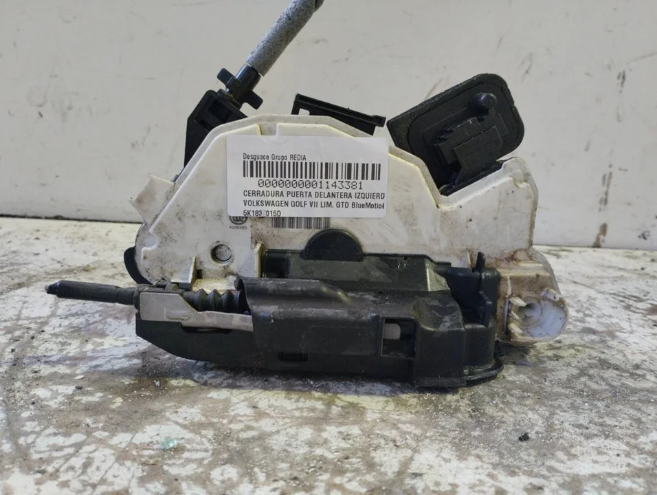 Foto de CERRADURA PUERTA DELANTERA IZQUIERDA VOLKSWAGEN GOLF VII (5G1/BE1) 2.0 TDI (184 CV / 135 KW) referencia 5K1837015D