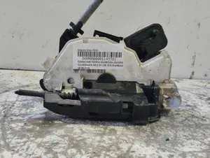 Foto de CERRADURA PUERTA DELANTERA IZQUIERDA VOLKSWAGEN GOLF VII (5G1/BE1) 2.0 TDI (184 CV / 135 KW) referencia 5K1837015D foto 1