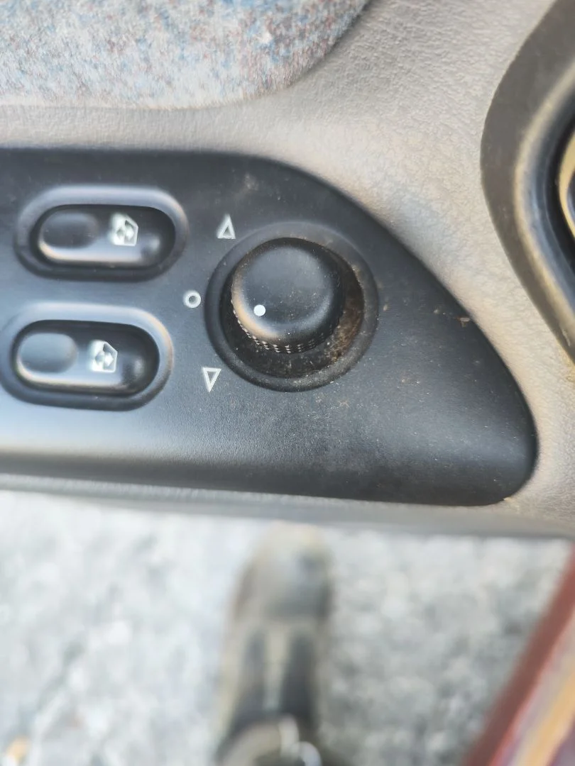 Foto de MANDO RETROVISOR RENAULT LAGUNA (B56) 2.0 (113 CV / 83 KW)
