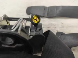 Foto de CINTURON SEGURIDAD DELANTERO DERECHO AUDI A4 BERLINA (8W2) referencia 626528600 foto 3