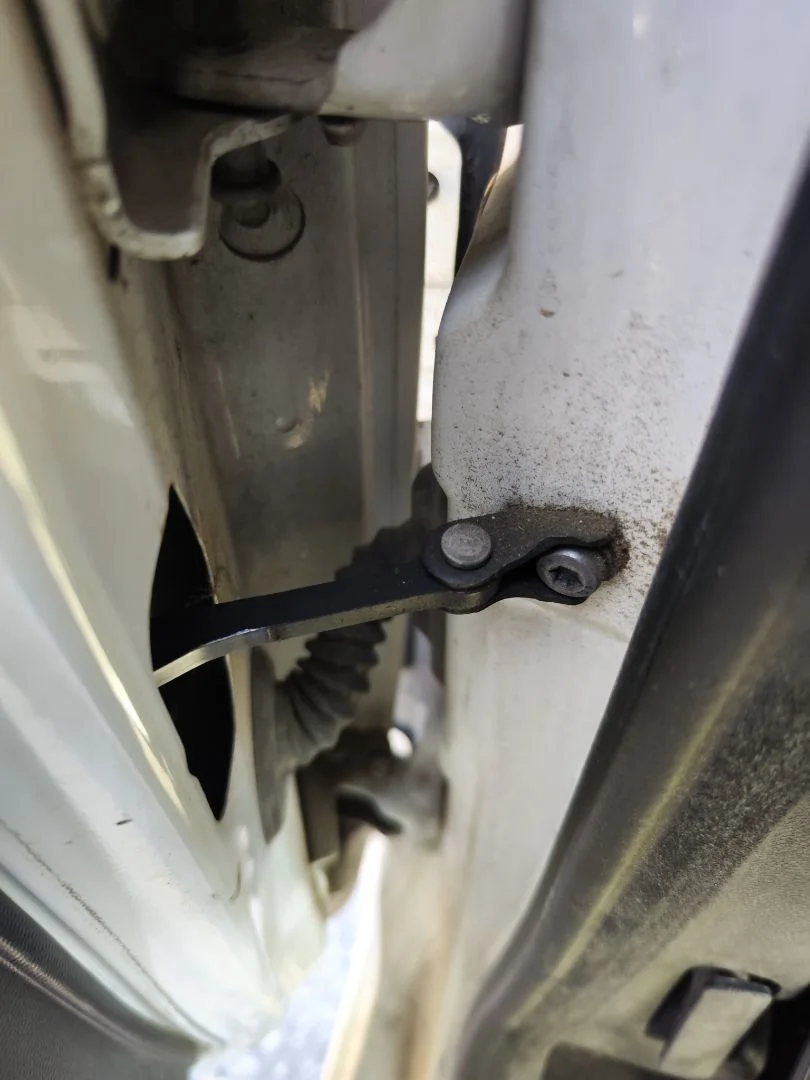 Foto de RETENEDOR PUERTA CITROEN BERLINGO FURGÓN 1.6 16V HDi FAP (75 CV / 55 KW) referencia 9181P2