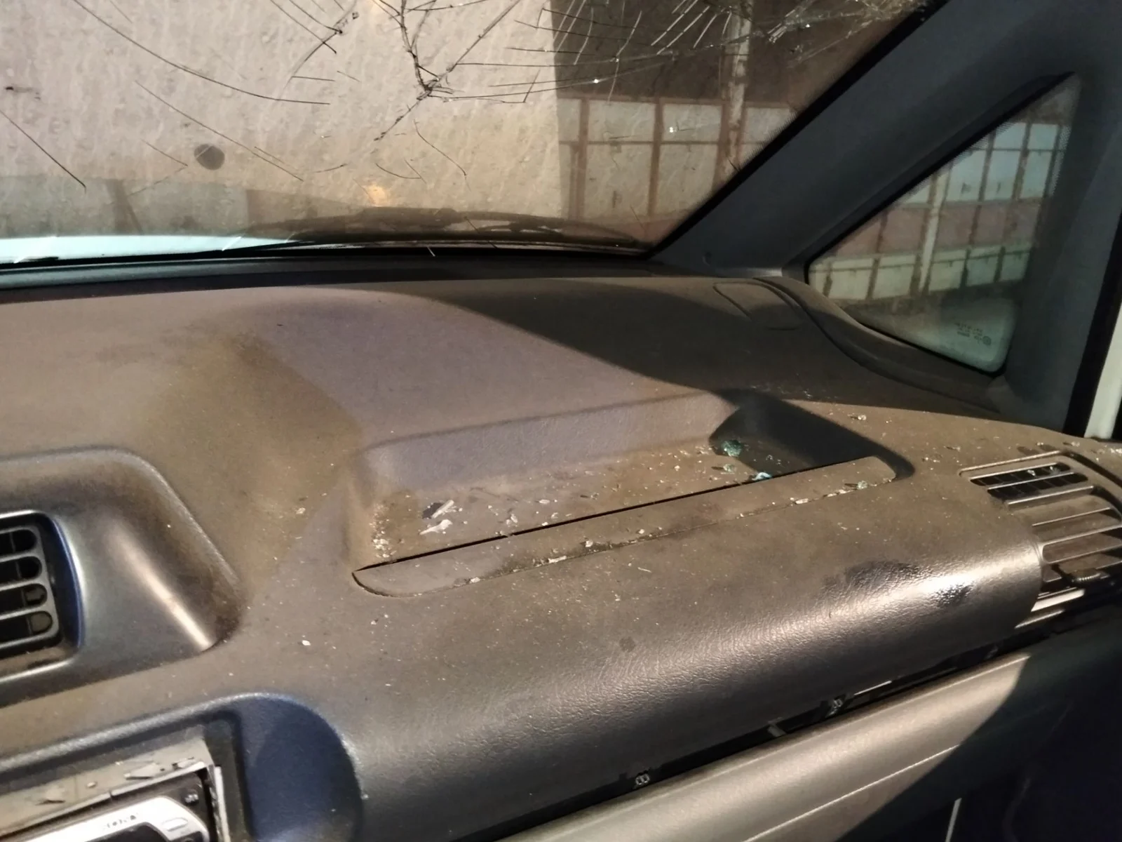 Foto de AIRBAG DELANTERO DERECHO PEUGEOT EXPERT FURGÓN COMFORT (1995)