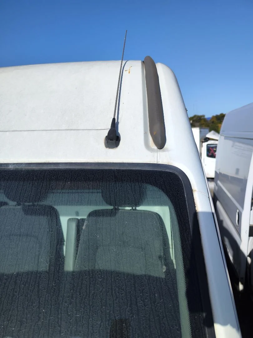 Foto de ANTENA NISSAN INTERSTAR (X70) 2.5 dCi Diesel CAT (114 CV / 84 KW)