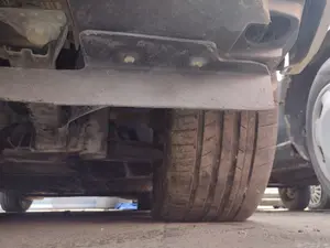 Foto de BRAZO SUSPENSION DELANTERO IZQUIERDO RENAULT MEGANE III BERLINA 5P 1.5 dCi Diesel CAT (86 CV / 63 KW)