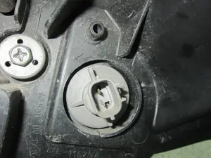 Foto de FARO DERECHO MAZDA 3 BERLINA (BK) referencia 083161132 foto 3