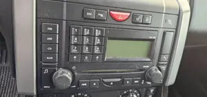 Foto de SISTEMA AUDIO / RADIO CD LAND ROVER RANGE ROVER SPORT 3.6 TD V8 (272 CV / 200 KW)