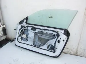Foto de PUERTA DELANTERA DERECHA BMW SERIE 1 BERLINA (E81/E87) foto 5
