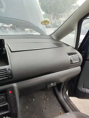 Foto de SALPICADERO VOLKSWAGEN SHARAN (7M6/7M9) 1.9 TDI (116 CV / 85 KW) referencia 7M3857009AGFKZ foto 4