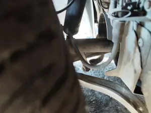 Foto de BRAZO SUSPENSION DELANTERO IZQUIERDO AUDI A6 BERLINA (4B2) 2.5 V6 24V TDI (150 CV / 110 KW)