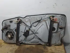 Foto de ELEVALUNAS DELANTERO IZQUIERDO FIAT STILO (192) 1.9 JTD 16V CAT (150 CV / 110 KW) referencia 00517590780 foto 2