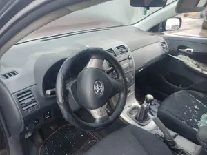 Foto de SALPICADERO TOYOTA COROLLA (E15) 1.4 Turbodiesel CAT (90 CV / 66 KW)
