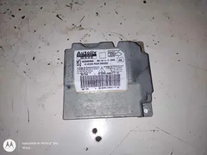Foto de CENTRALITA AIRBAG PEUGEOT 407 2.0 16V HDi FAP CAT (RHR / DW10BTED4) (136 CV / 100 KW) referencia 9655880880 foto 2