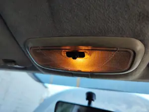 Foto de LUZ INTERIOR FORD MONDEO TURNIER (GE) 2.0 TDCi TD CAT (116 CV / 85 KW) referencia 4704788 foto 6