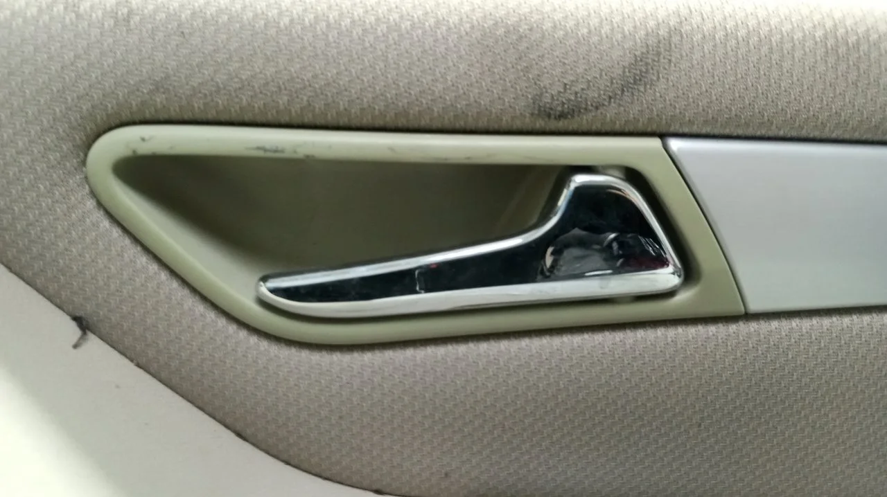 Foto de MANETA INTERIOR DELANTERA DERECHA MERCEDES-BENZ CLASE B (BM 245) 2.0 CDI CAT (109 CV / 80 KW) referencia A1697601061