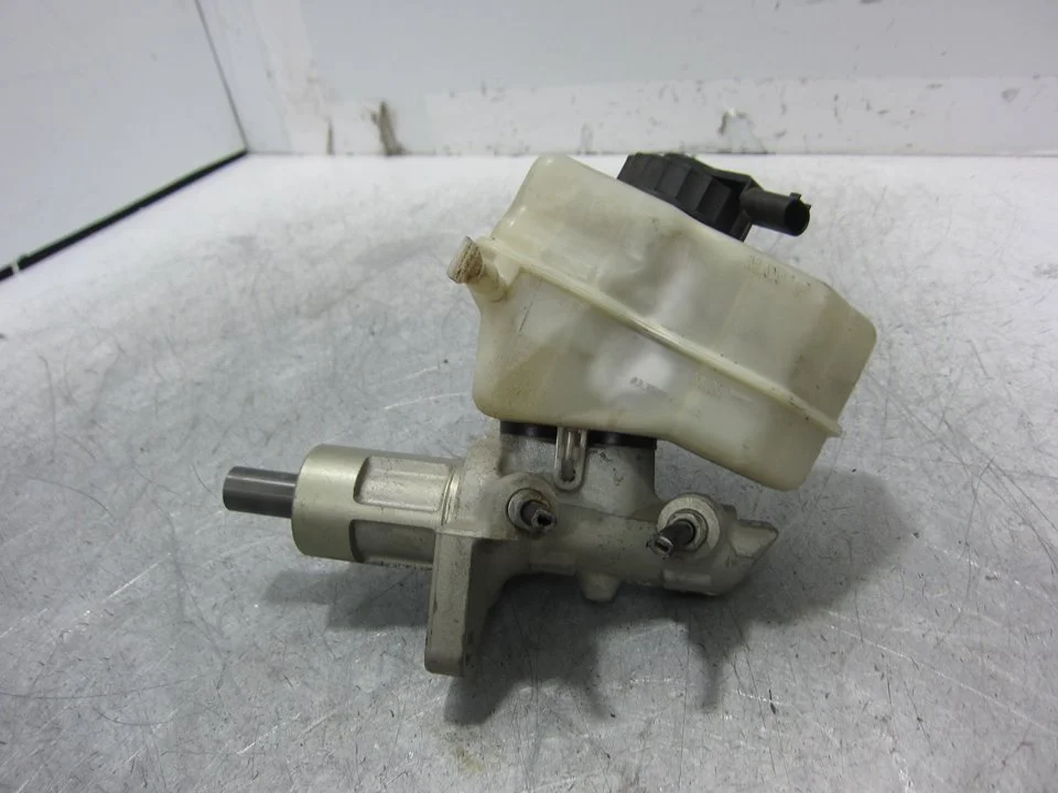 Foto de BOMBA FRENO BMW SERIE 3 BERLINA (E90) 2.0 16V Diesel (163 CV / 120 KW) referencia 03350886541