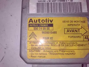 Foto de CENTRALITA AIRBAG CITROEN XANTIA BERLINA 2.0 HDi CAT (RHY / DW10TD) (90 CV / 66 KW) referencia 9639015480 foto 2