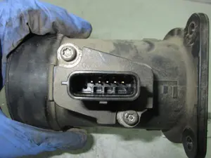 Foto de CAUDALIMETRO NISSAN ALMERA (N16/E) 1.8 16V CAT (116 CV / 85 KW) referencia 22680AW400 foto 6