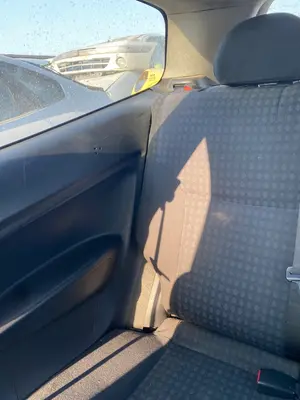 Foto de CINTURON SEGURIDAD TRASERO DERECHO HONDA CIVIC BERLINA 3 PUERTAS (EP) 1.6 VTEC CAT (D 16 V 1) (110 CV / 81 KW)