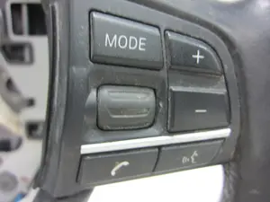 Foto de VOLANTE VOLKSWAGEN POLO V (6R1) 1.2 TSI (105 CV / 77 KW) referencia SLDD2789201I foto 3