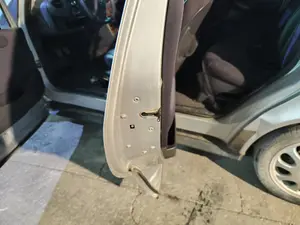 Foto de CERRADURA PUERTA TRASERA IZQUIERDA MERCEDES-BENZ CLASE A (BM 168) 1.7 CDI Diesel CAT (95 CV / 70 KW) referencia A1687301535