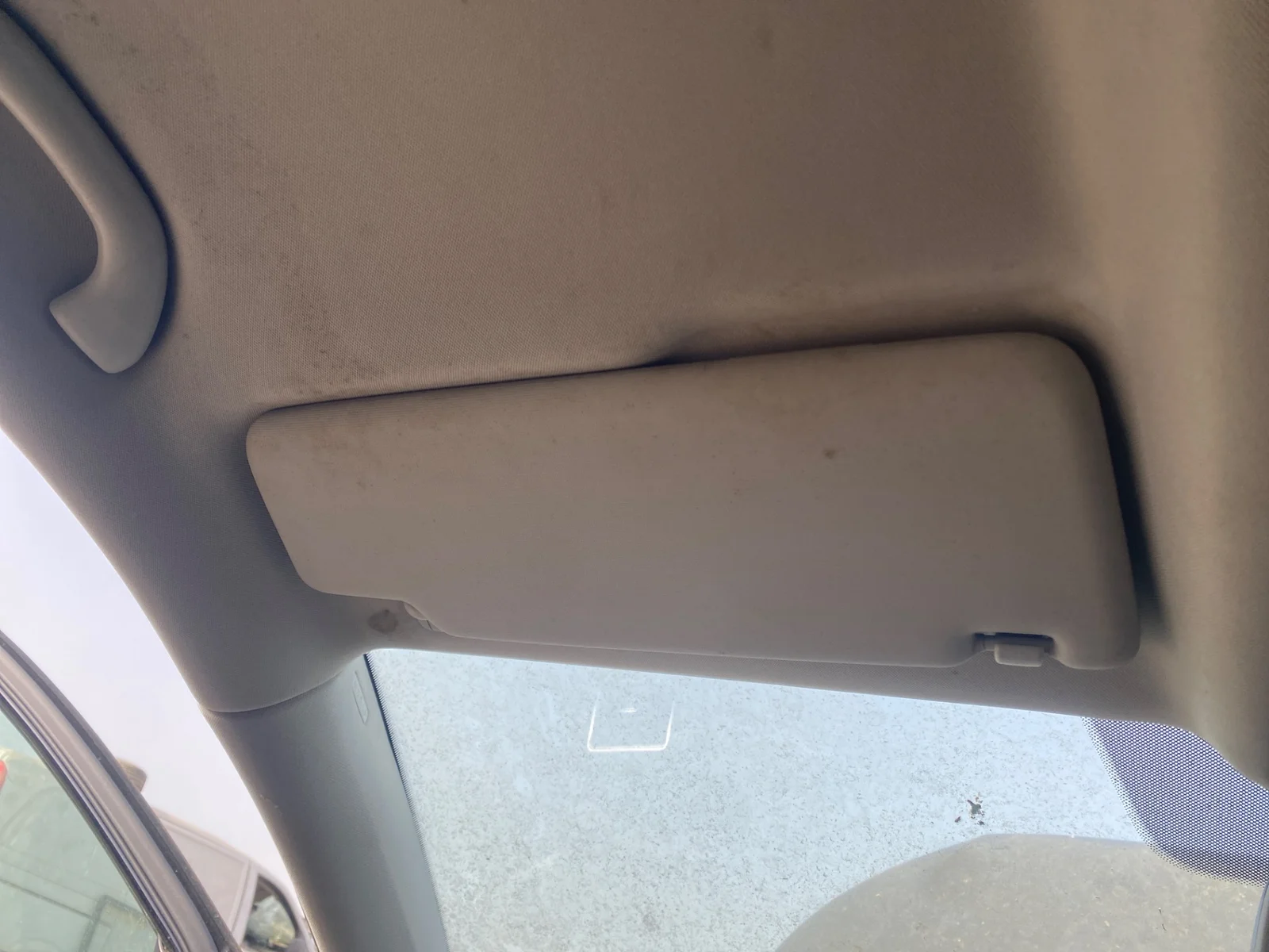 Foto de PARASOL IZQUIERDO VOLKSWAGEN TOURAN (1T3) 1.6 TDI DPF (105 CV / 77 KW)