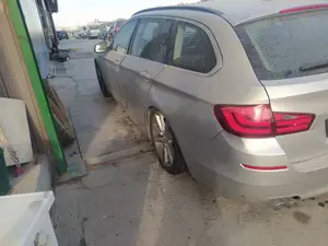 Foto de LUNA TRASERA IZQUIERDA BMW SERIE 5 TOURING (F11) 2.0 Turbodiesel (184 CV / 135 KW) referencia 51357182119