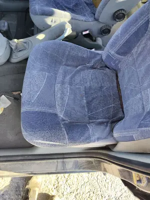 Foto de ASIENTO DELANTERO IZQUIERDO RENAULT SCENIC I (JA...) 1.4 CAT (95 CV / 70 KW)