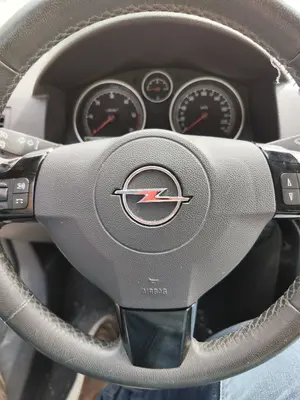 Foto de AIRBAG DELANTERO IZQUIERDO OPEL ASTRA H BERLINA 1.7 16V CDTI (110 CV / 81 KW)