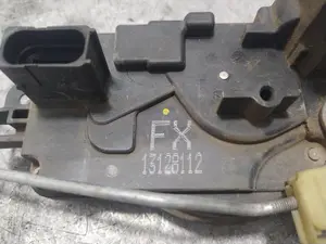 Foto de CERRADURA PUERTA DELANTERA DERECHA OPEL ASTRA H BERLINA 1.7 16V CDTI (101 CV / 74 KW) referencia 131281112 foto 5