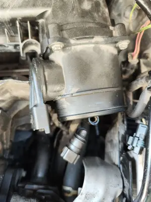 Foto de CAUDALIMETRO PEUGEOT 207 1.6 16V HDi (90 CV / 66 KW) referencia 1610874680