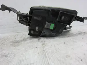 Foto de FARO ANTINIEBLA IZQUIERDO PEUGEOT 407 1.6 HDi FAP CAT (9HZ / DV6TED4) (109 CV / 80 KW) referencia 42171748 foto 4