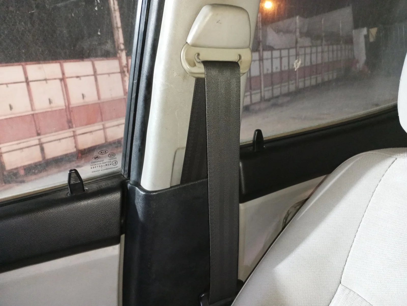 Foto de CINTURON SEGURIDAD DELANTERO DERECHO KIA PICANTO (SA) 1.1 CAT (65 CV / 48 KW) referencia 8882007200NL