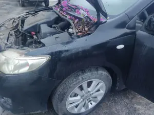 Foto de ALETA DELANTERA IZQUIERDA TOYOTA COROLLA (E15) 1.4 Turbodiesel CAT (90 CV / 66 KW) referencia 5381212A10