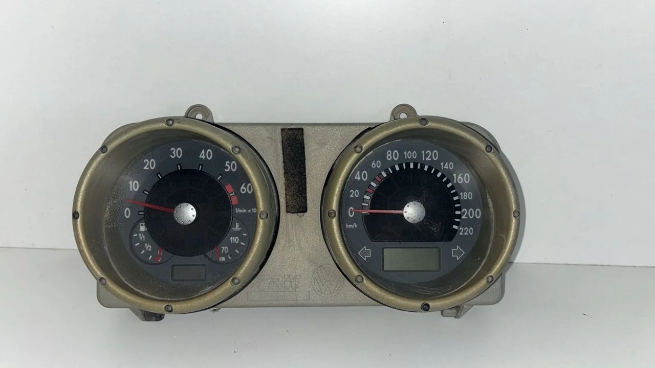 Foto de CUADRO INSTRUMENTOS VOLKSWAGEN POLO III BERLINA (6N2) referencia 0263627009
