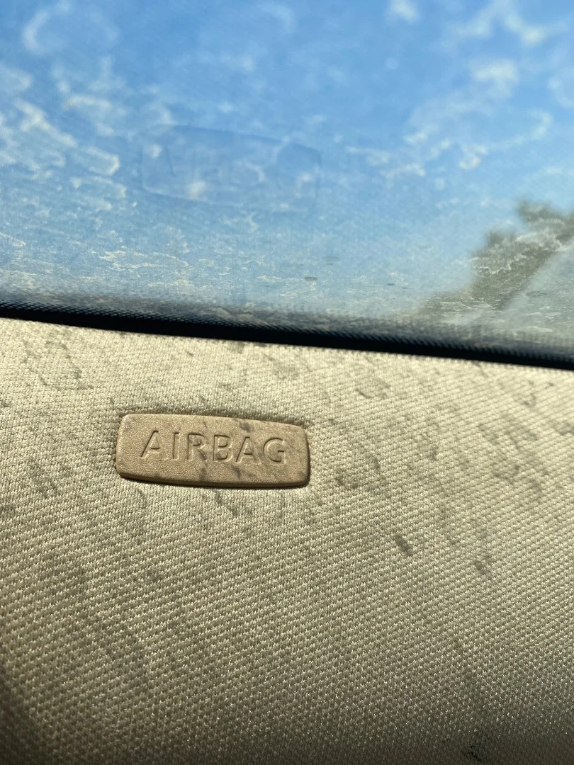Foto de AIRBAG CORTINA DELANTERO IZQUIERDO VOLKSWAGEN PASSAT BERLINA (3C2) 2.0 TDI (140 CV / 103 KW) referencia 3C0880741G