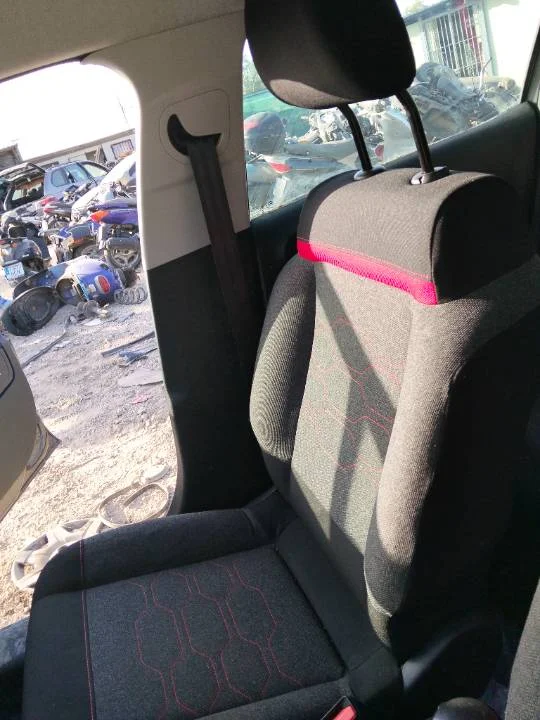 Foto de ASIENTO DELANTERO DERECHO CITROEN C3