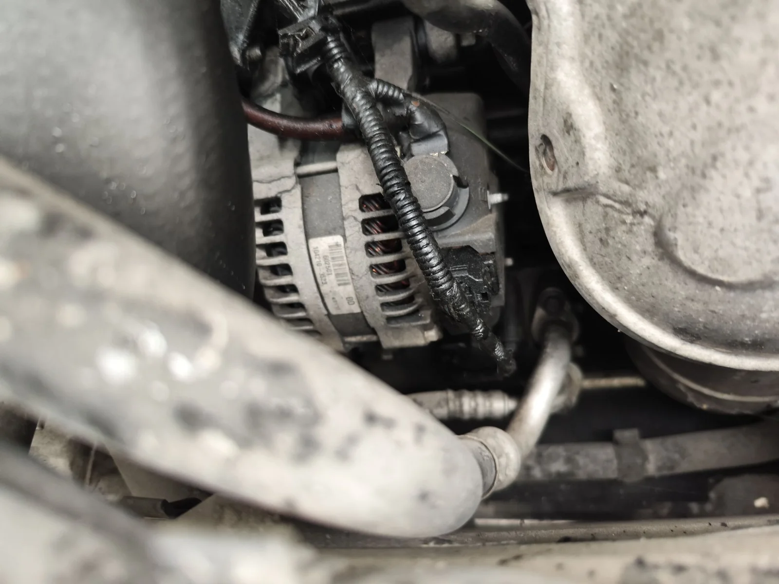 Foto de ALTERNADOR FORD FOCUS BERLINA (CAP) 1.6 TDCi CAT (90 CV / 66 KW)