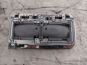Foto de LUZ INTERIOR ALFA ROMEO 147 (190) 1.6 16V CAT (105 CV / 77 KW) referencia 0735301997 foto 2