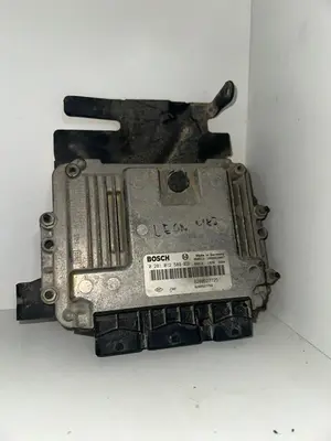 Foto de MODULO ECU RENAULT SCENIC II (JM) referencia 8200527725 foto 4