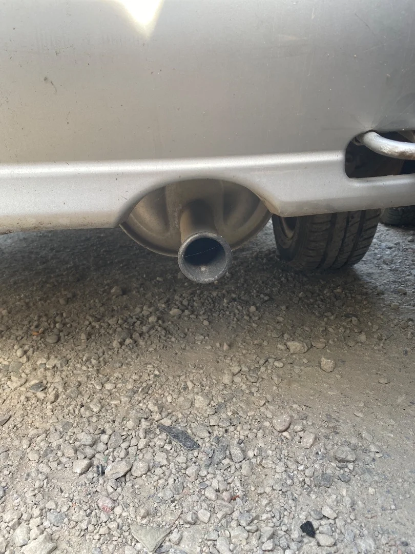 Foto de SILENCIADOR TRASERO NISSAN ALMERA (N15) 2.0 Diesel (75 CV / 55 KW)