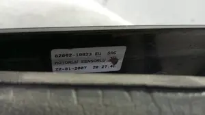Foto de RETROVISOR DERECHO RENAULT MEGANE II CLASSIC BERLINA 1.5 dCi Diesel (106 CV / 78 KW) referencia 8200219923 foto 7