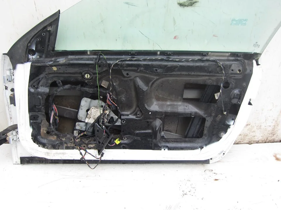 Foto de ELEVALUNAS DELANTERO DERECHO BMW SERIE 6 COUPE (E63) 4.4 V8 32V CAT (333 CV / 245 KW)