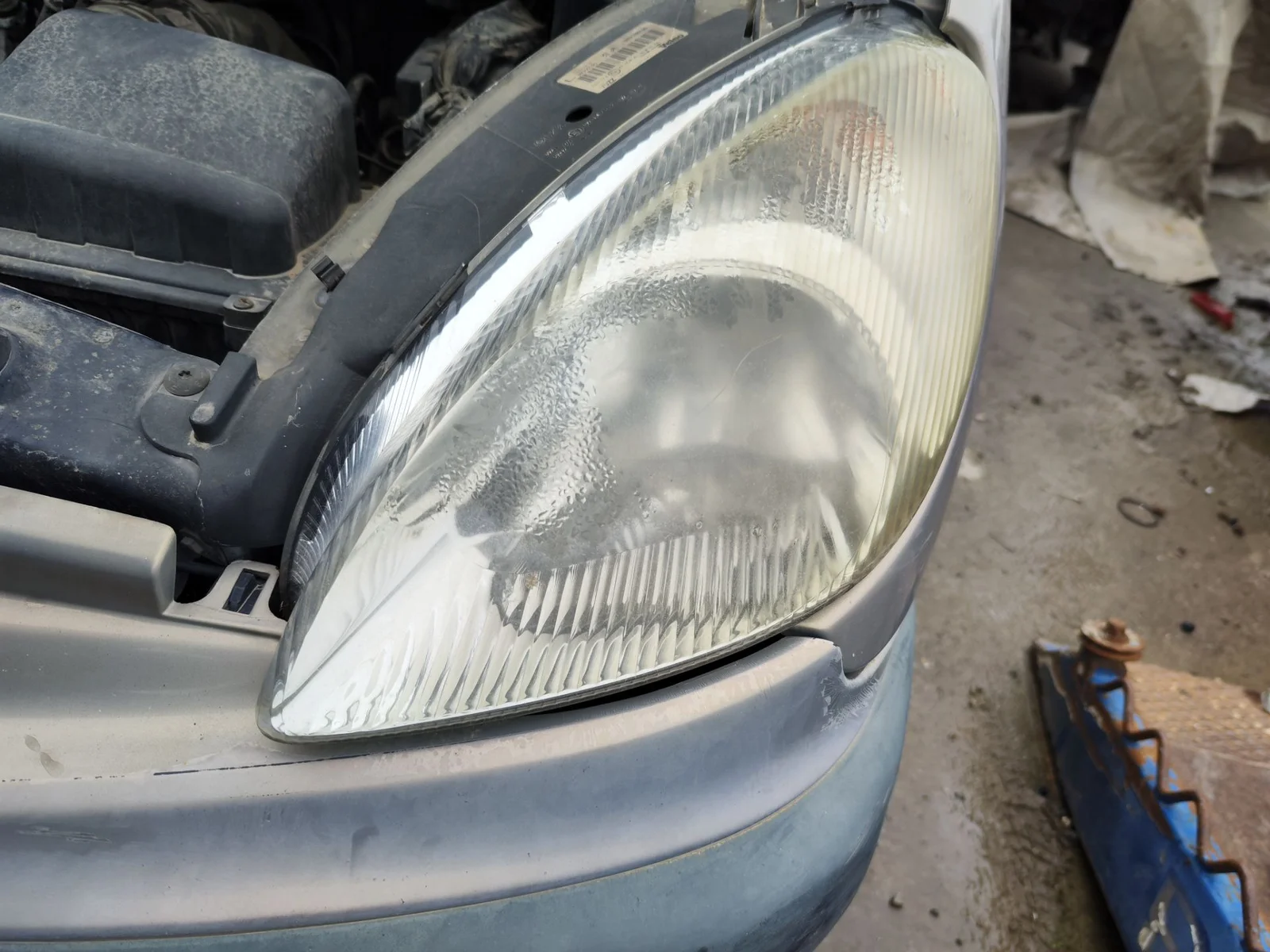 Foto de FARO IZQUIERDO CITROEN XSARA PICASSO 2.0 HDi CAT (RHY / DW10TD) (90 CV / 66 KW)