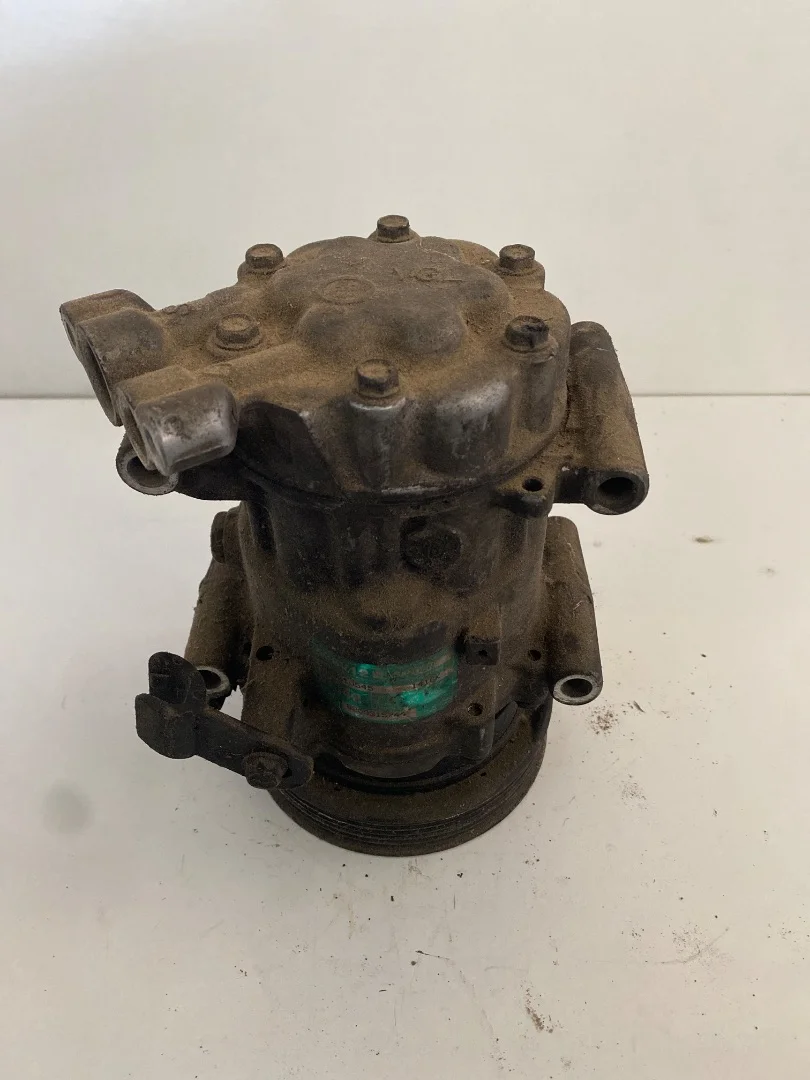 Foto de COMPRESOR AIRE ACONDICIONADO SIN MARCA SIN MODELO referencia 8200315744
